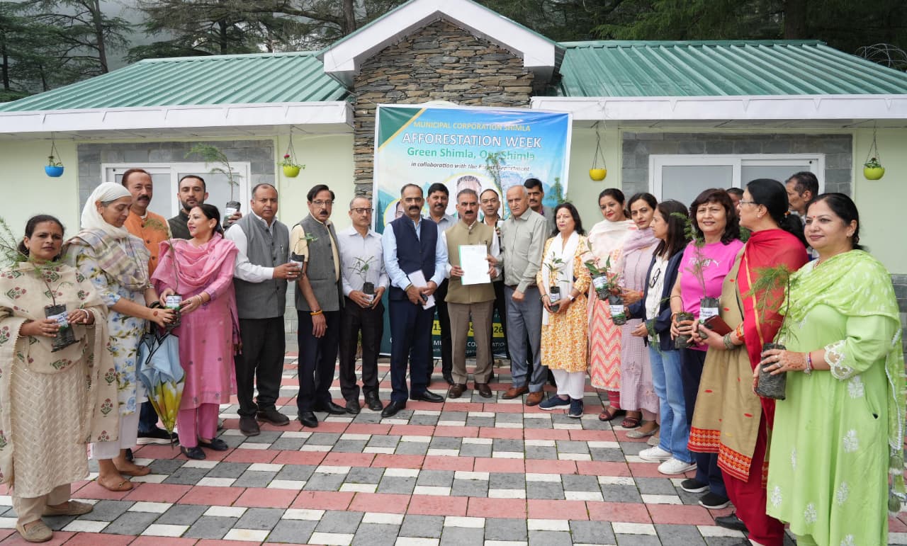 CM launches week-long afforestation drive in Shimla